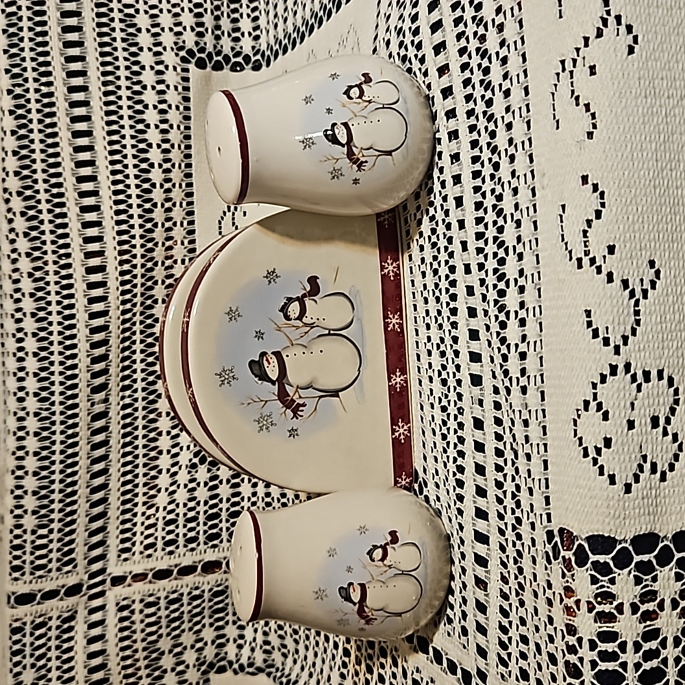 ROYAL SEASONS Snowmen Napkin Holder/Salt & Pepper Shakers-Stoneware-Vintage